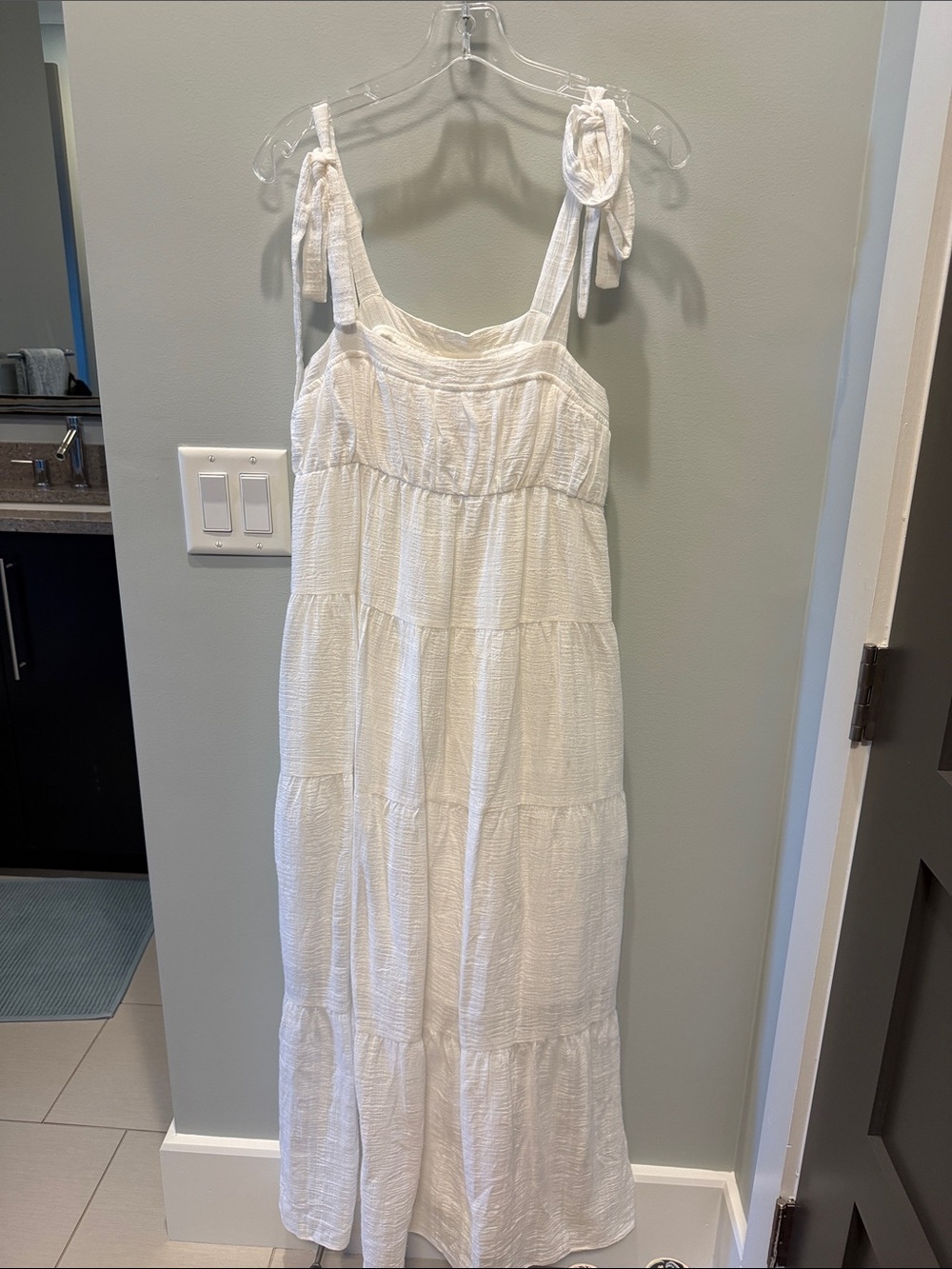 Women's White Tie-Shoulder Maxi Dress